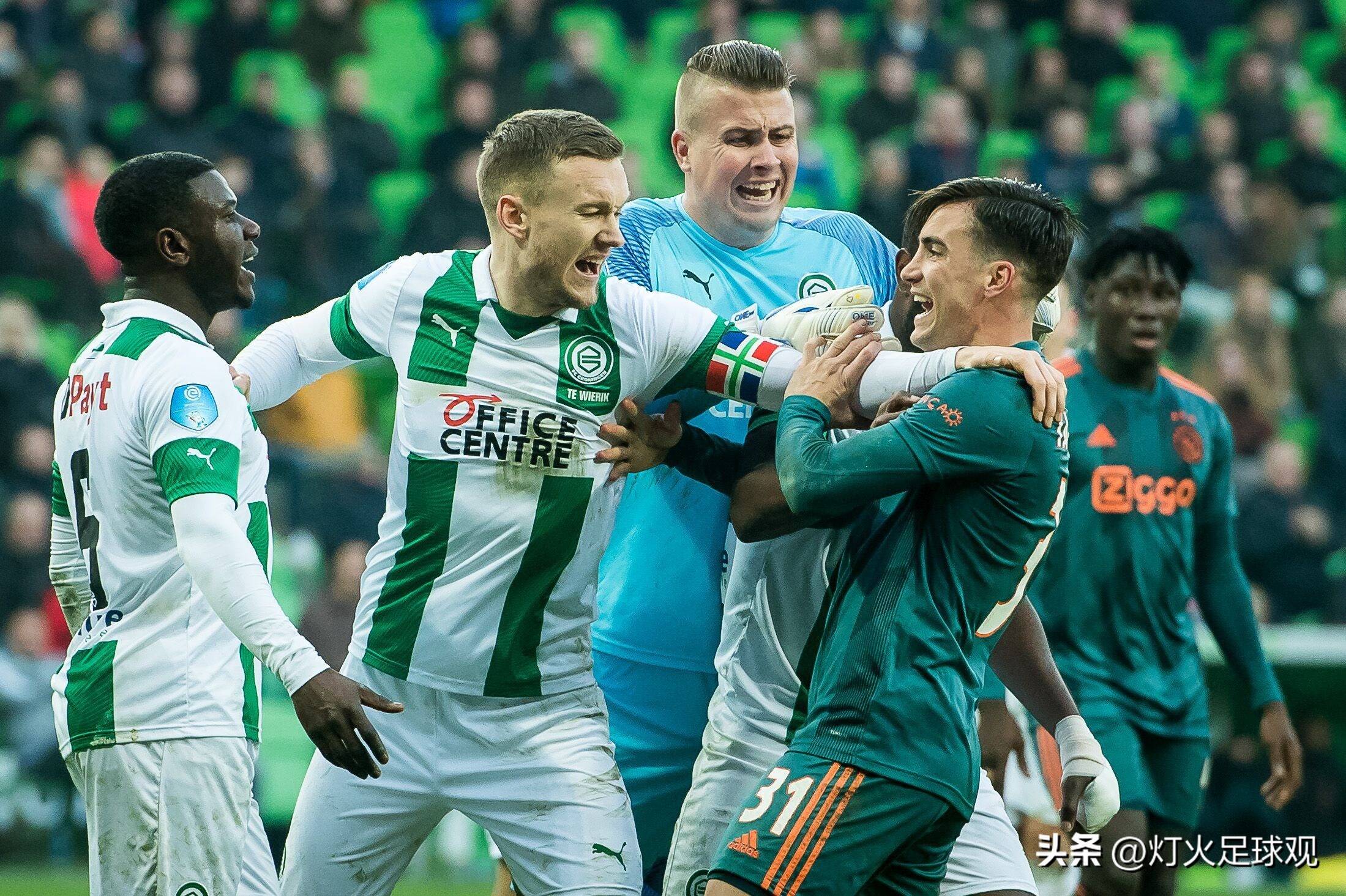 包含荷甲集结日再迎强敌，比利亚雷亚尔遗憾出局，主帅态度——目标明确，医务组通报恢复的词条