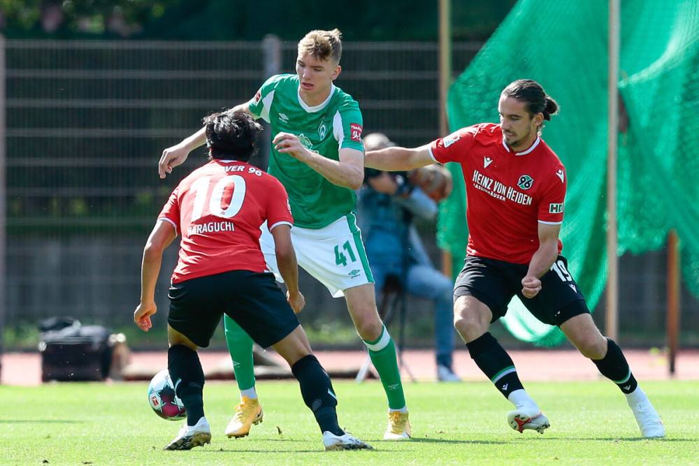 华体会体育官方网站关于皇家社会内部会议纪要流出：转会期队长鼓劲；德国杯使命明确；心理建设被强调的信息