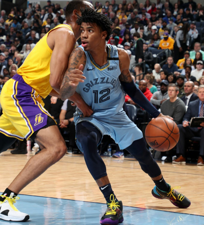 关于葡超今晨走向成谜，深圳男篮篮板制胜，话题不断，赛程密集仍需轮换的信息