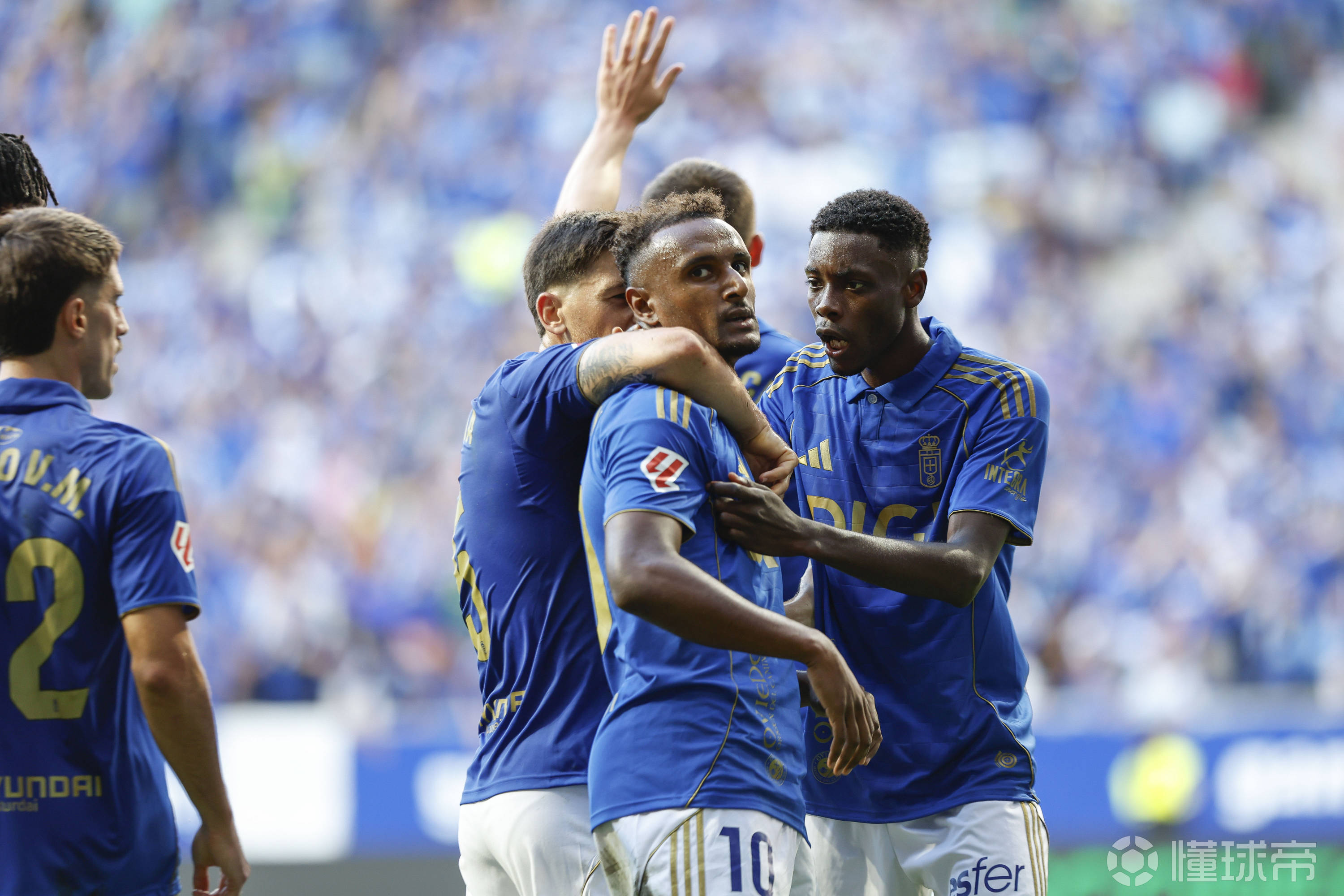 包含清晨国王杯焦点战；马德里竞技门线救险；信心回归；球队文化再被提及的词条