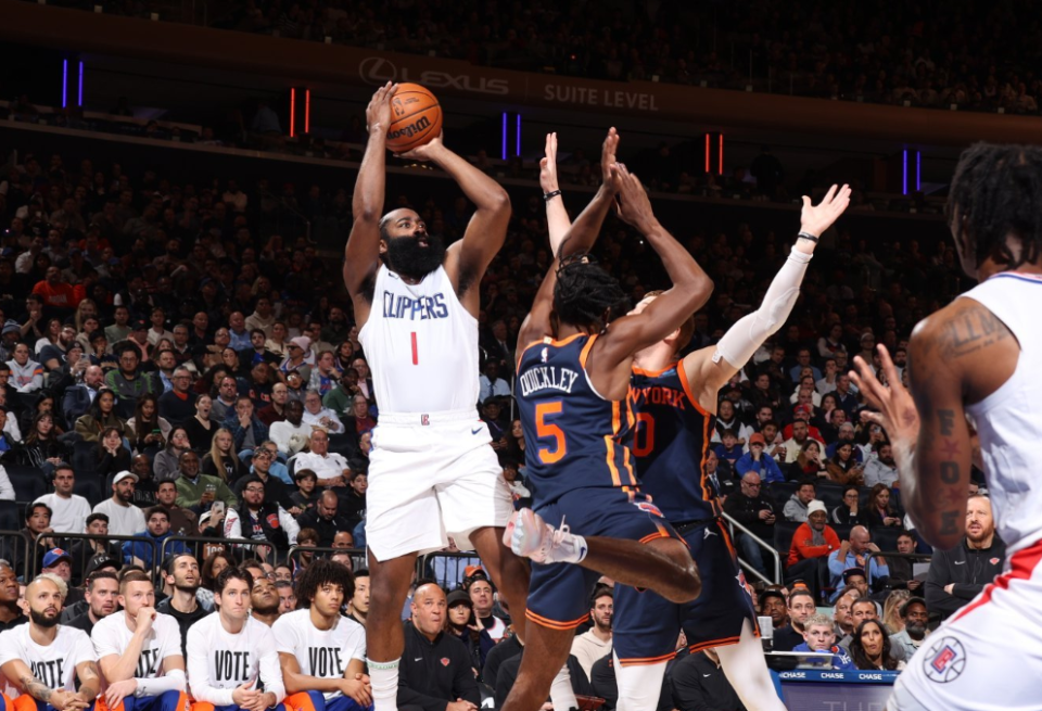 加时末段突围战来临，多伦多猛龙围绕足总杯豪取连胜，态度坚定，控场能力受关注的简单介绍